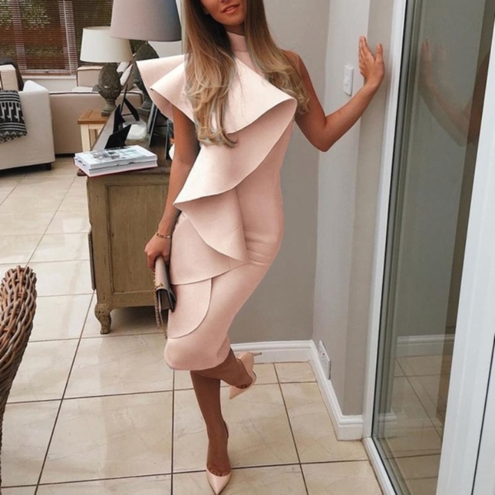 Midi peach dress with side ruffle